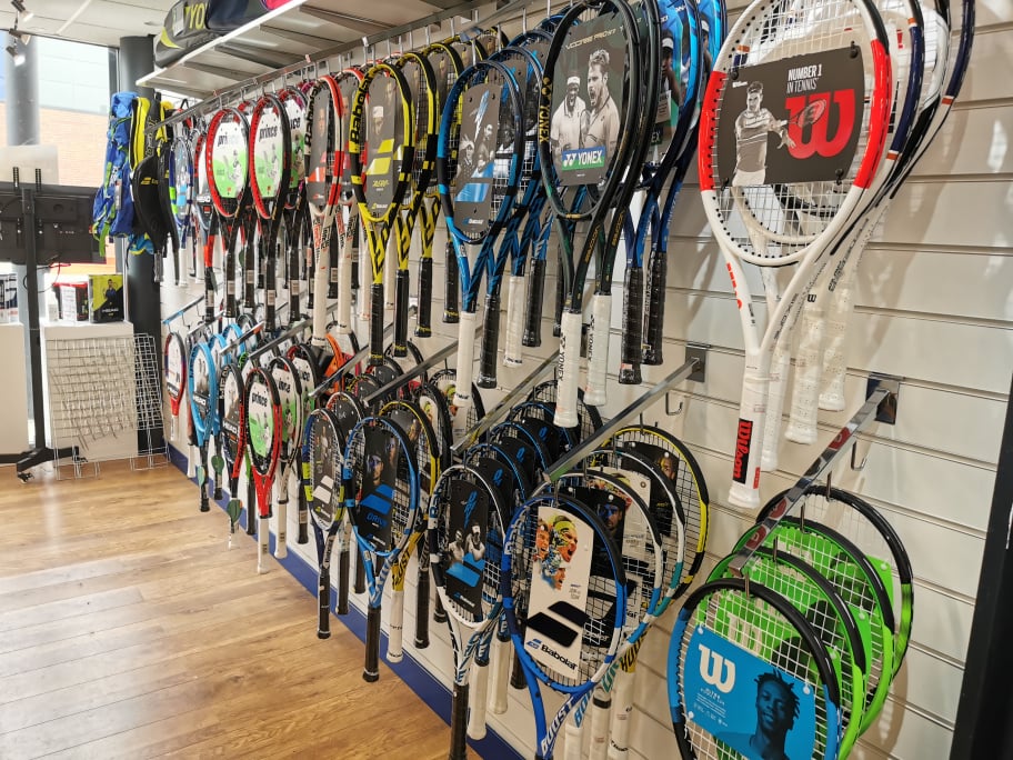 Manchester Racket Specialist - Smash Racket Pro